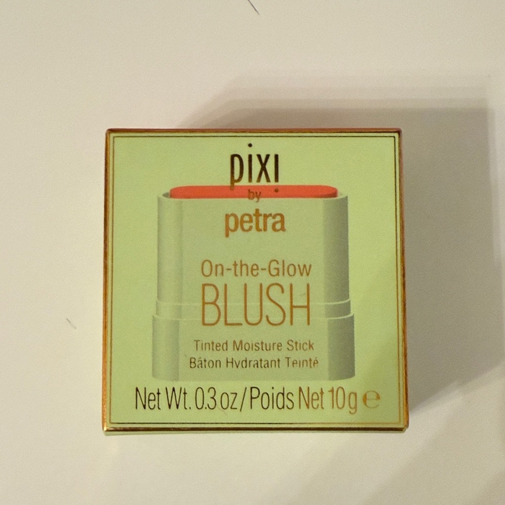 On-the-Glow Blush Tinted Moisture Stick - juicy